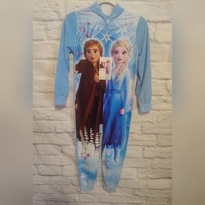 NWT Frozen Anna Elsa hooded Zip front sleeper pajamas